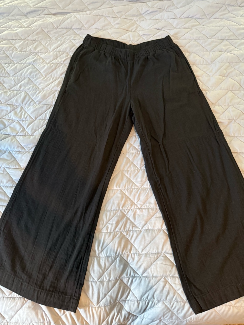 Old Navy Black Wide-Leg Pull-On Pants